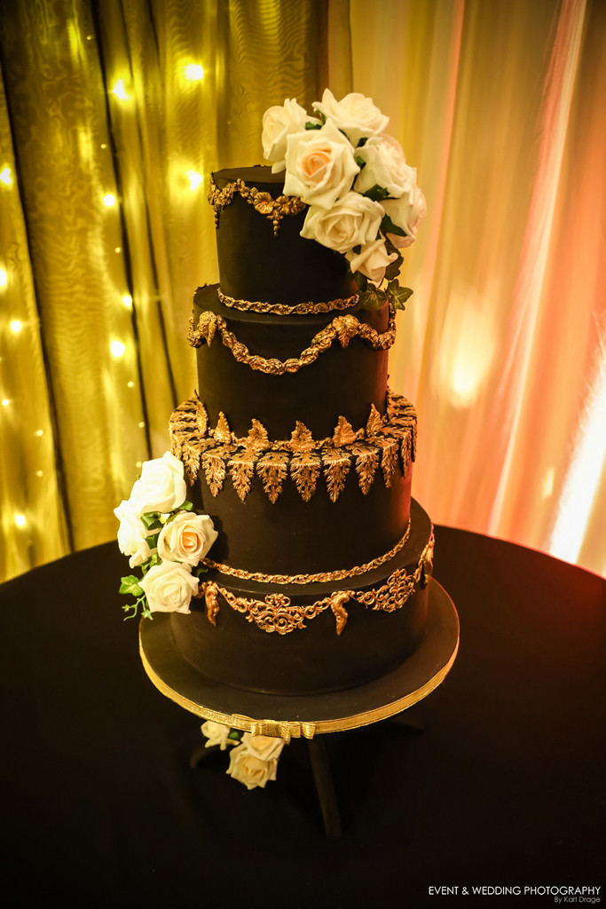 The amazing cake that was crafted by Amelia Rose Cake Studio