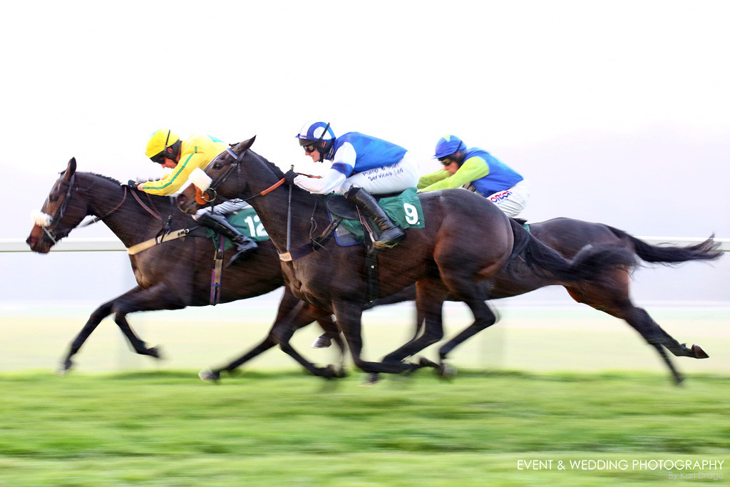 National Hunt racing at Towcester Racecourse